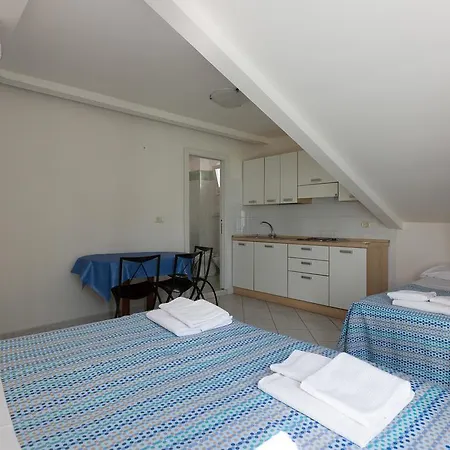 Otel Ginevra Cattolica