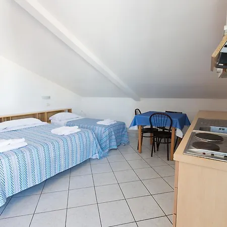 Hotel Ginevra